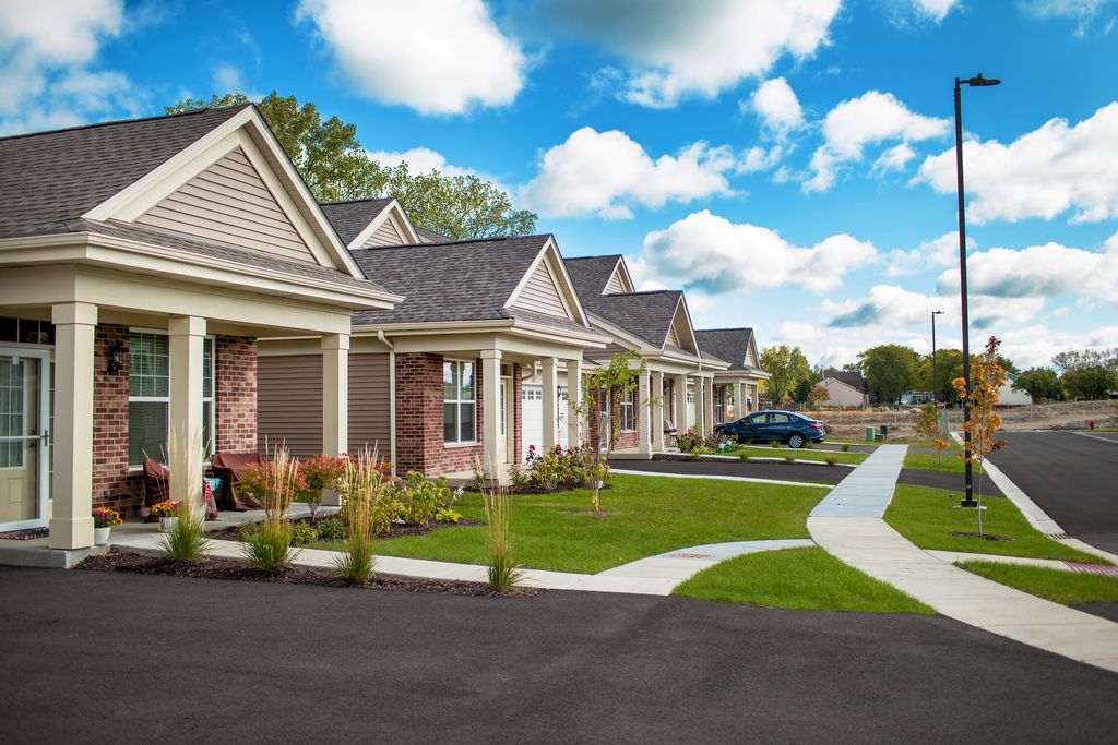 703 Verandah Drive, Hanover Park, IL 60133