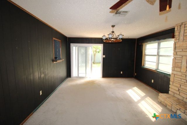 902 Mary Street, Copperas Cove, TX 76522