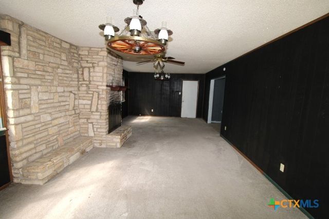 902 Mary Street, Copperas Cove, TX 76522