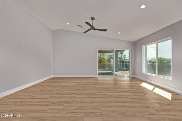 1645 S 29TH Avenue, Phoenix, AZ 85009