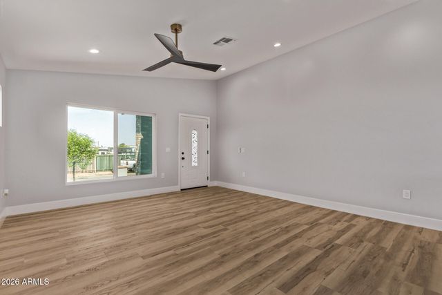 1645 S 29TH Avenue, Phoenix, AZ 85009