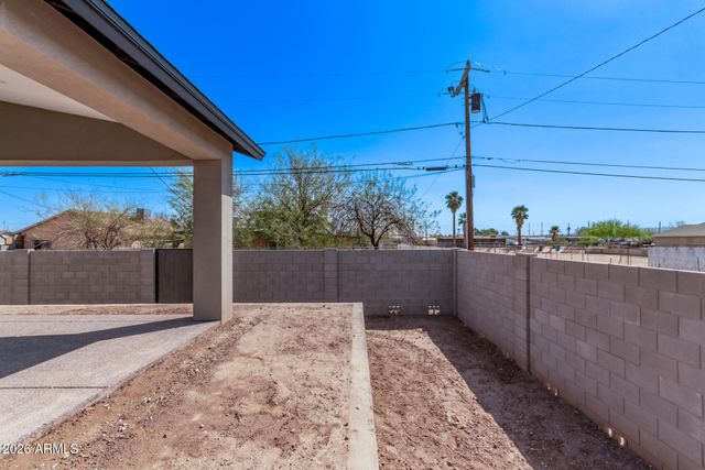 1645 S 29TH Avenue, Phoenix, AZ 85009