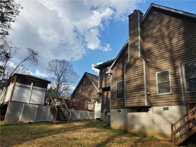 240 Oak Leaf Drive, Stockbridge, GA 30281