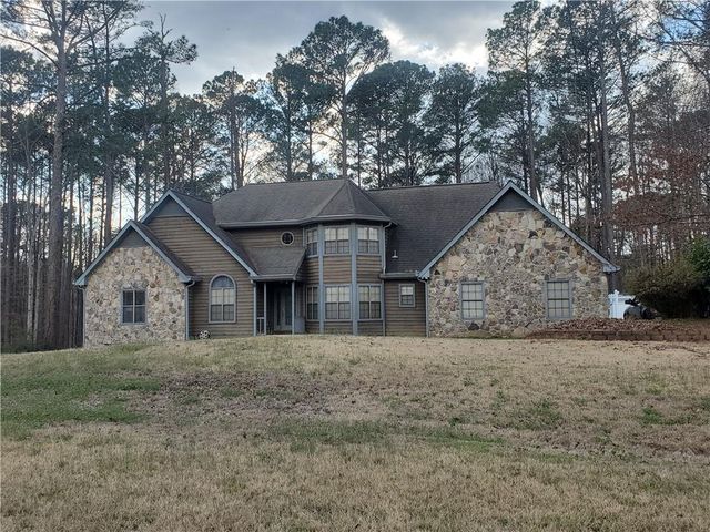 240 Oak Leaf Drive, Stockbridge, GA 30281