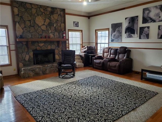 240 Oak Leaf Drive, Stockbridge, GA 30281