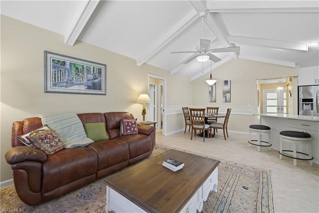 2261 Kings Lake BLVD, Naples, FL 34112