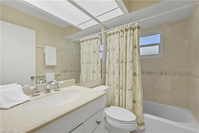 2261 Kings Lake BLVD, Naples, FL 34112