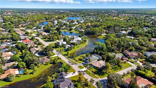 2261 Kings Lake BLVD, Naples, FL 34112