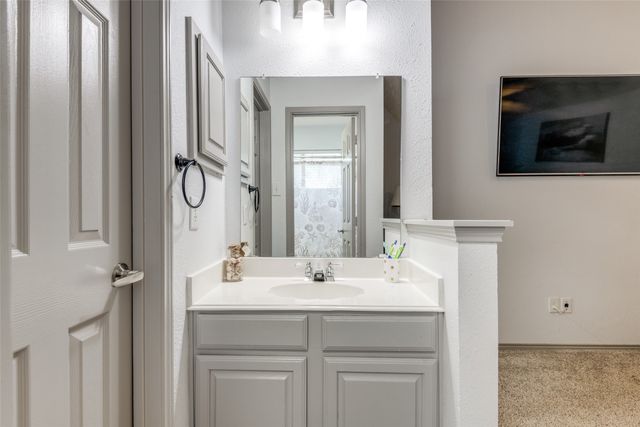 4910 Bayport Circle, Rowlett, TX 75088