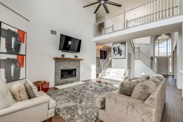 4910 Bayport Circle, Rowlett, TX 75088