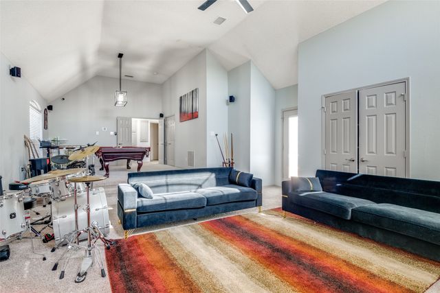 4910 Bayport Circle, Rowlett, TX 75088