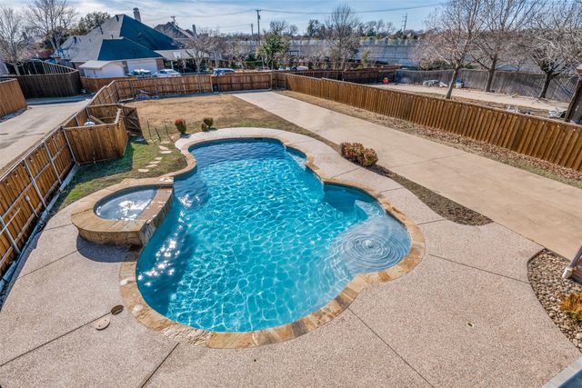 4910 Bayport Circle, Rowlett, TX 75088