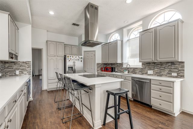 4910 Bayport Circle, Rowlett, TX 75088