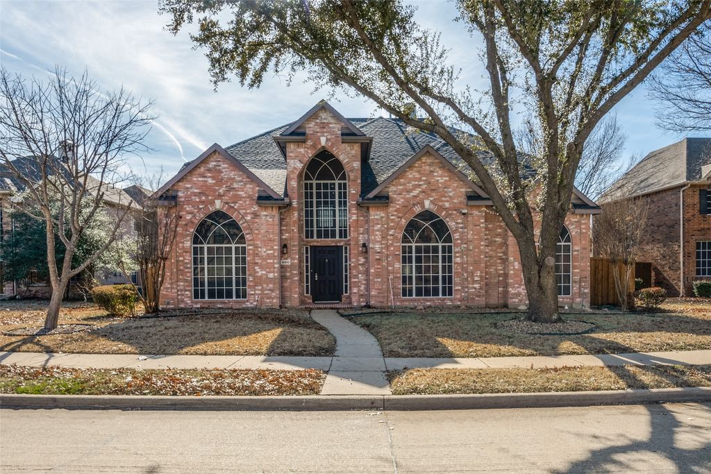4910 Bayport Circle, Rowlett, TX 75088