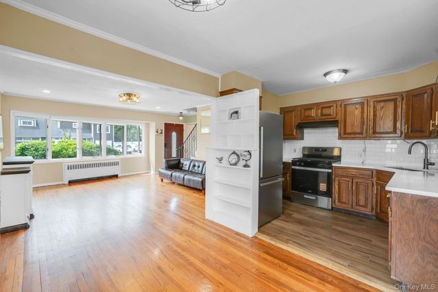 2055 Alan Drive, Seaford, NY 11783