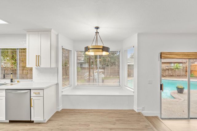 1962 Chaparral Way, Stockton, CA 95209