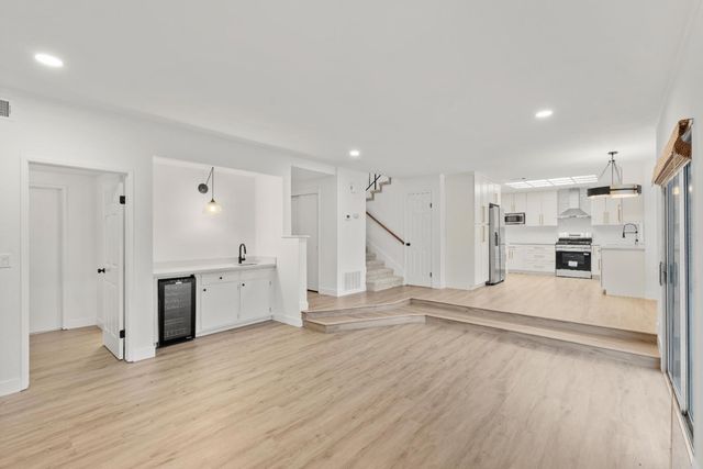 1962 Chaparral Way, Stockton, CA 95209