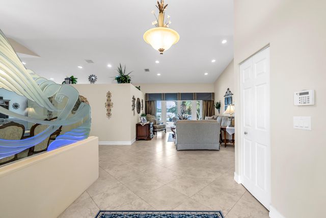 1966 SW 105th Avenue, Davie, FL 33324