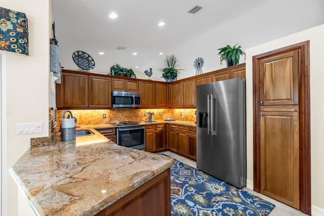 1966 SW 105th Avenue, Davie, FL 33324