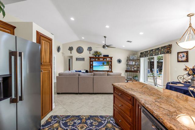 1966 SW 105th Avenue, Davie, FL 33324