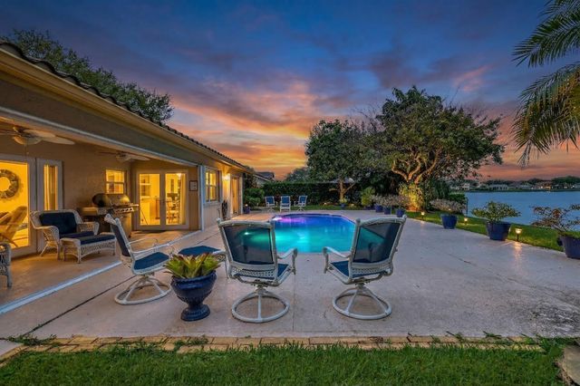 1966 SW 105th Avenue, Davie, FL 33324