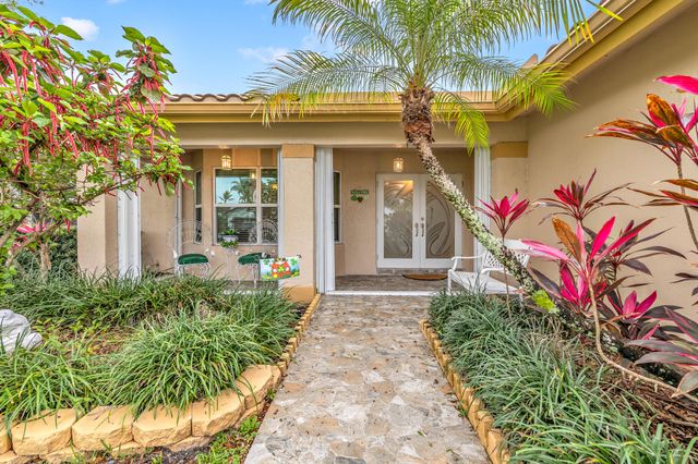 1966 SW 105th Avenue, Davie, FL 33324