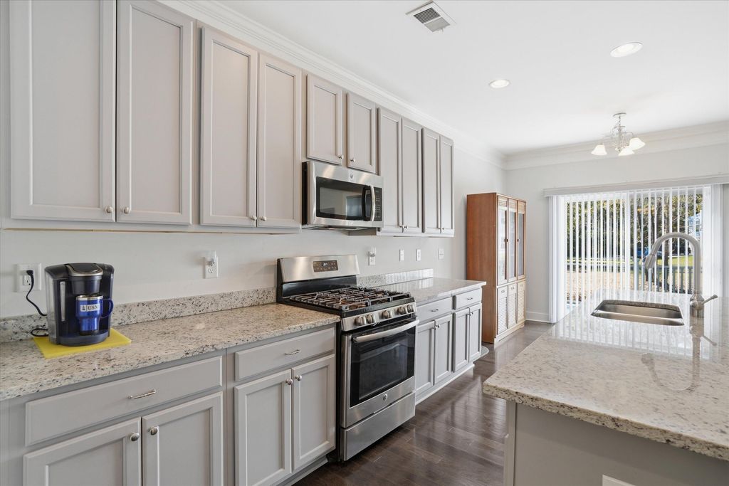 Image 8 of property listing at 1617 Secessionville Road, Charleston, SC 29412