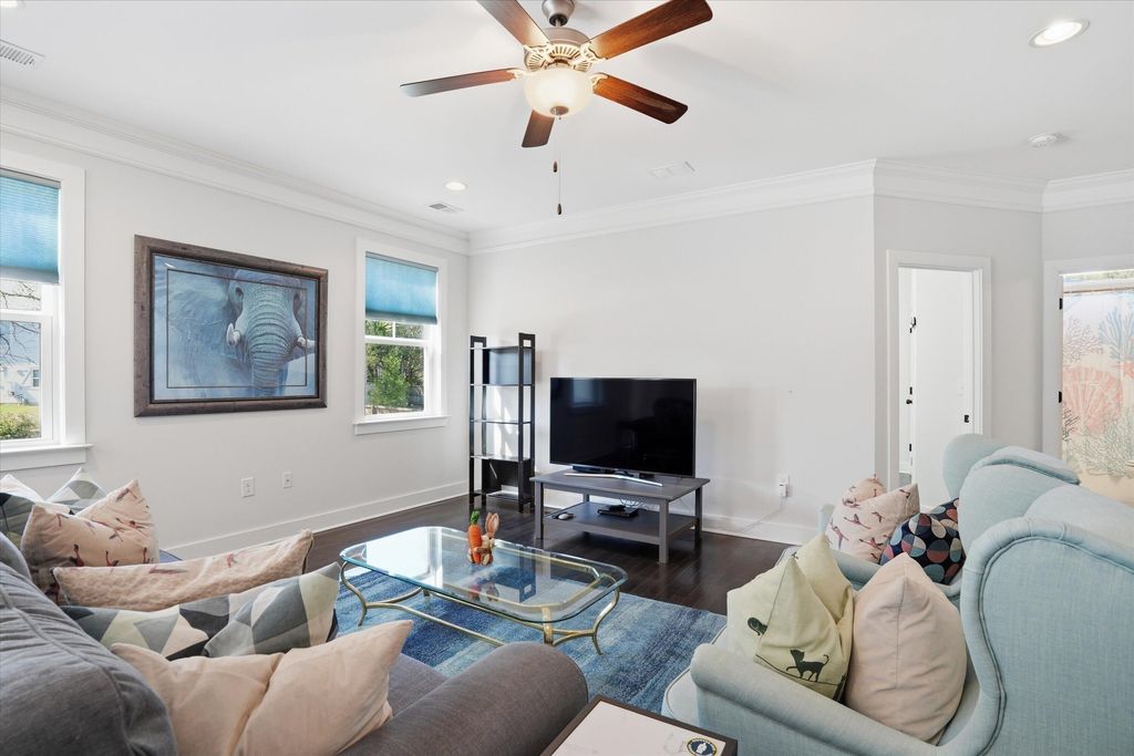 Image 9 of property listing at 1617 Secessionville Road, Charleston, SC 29412