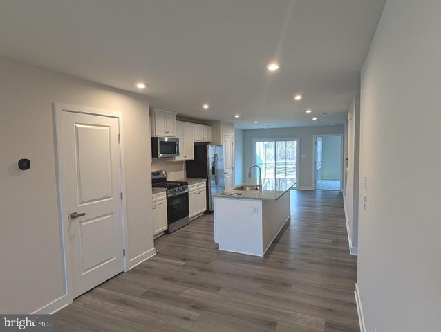 114 RED LION COURT, Atco, NJ 08004