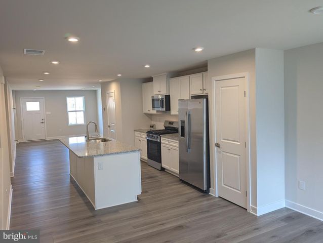 114 RED LION COURT, Atco, NJ 08004