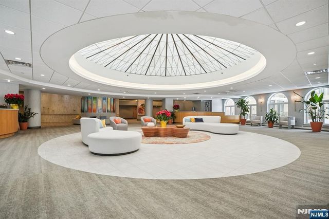 10 Smith Manor Boulevard 107, West Orange, NJ 07052