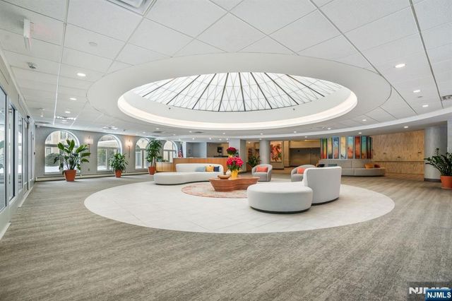 10 Smith Manor Boulevard 107, West Orange, NJ 07052