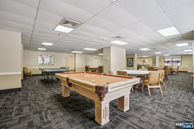 10 Smith Manor Boulevard 107, West Orange, NJ 07052