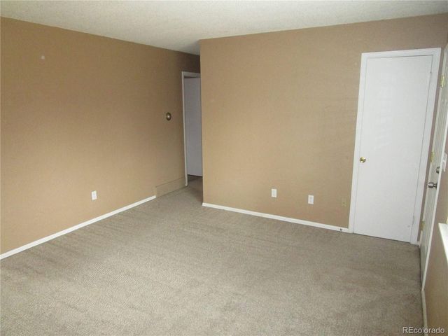 719 S Macon Way, Aurora, CO 80012