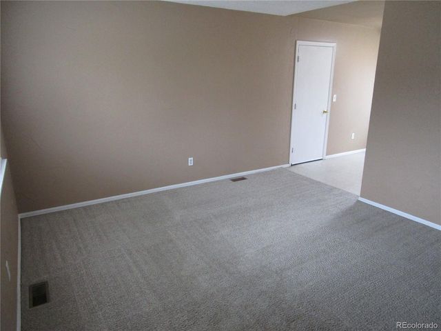 719 S Macon Way, Aurora, CO 80012