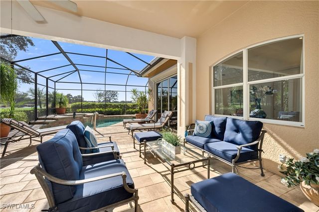 1033 Tierra Lago WAY, Naples, FL 34119