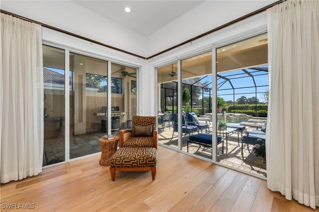 1033 Tierra Lago WAY, Naples, FL 34119