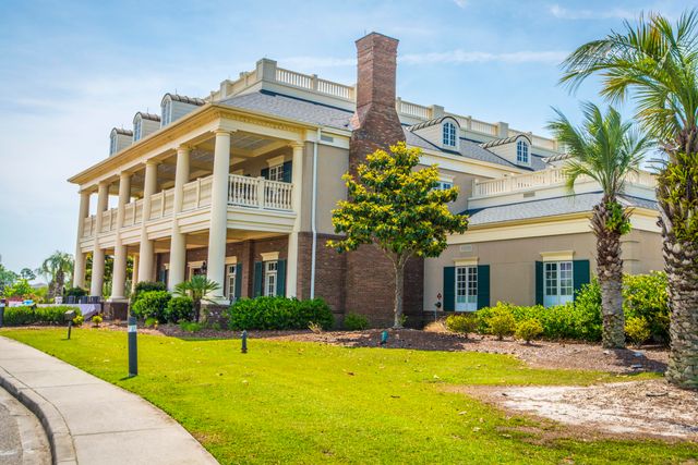 1557 Oakhurst Drive, Mount Pleasant, SC 29466