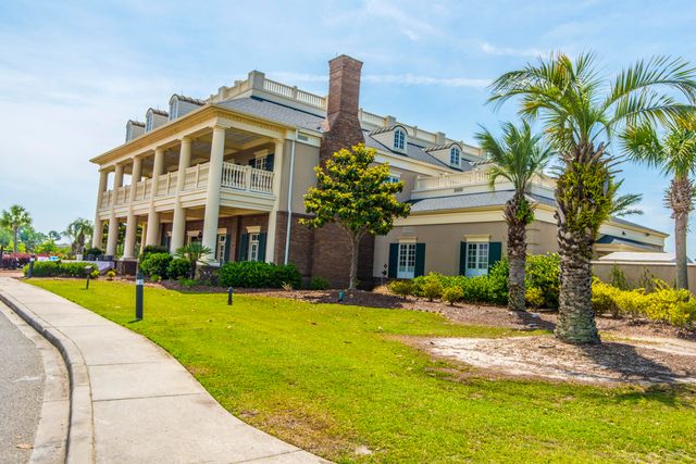 1557 Oakhurst Drive, Mount Pleasant, SC 29466
