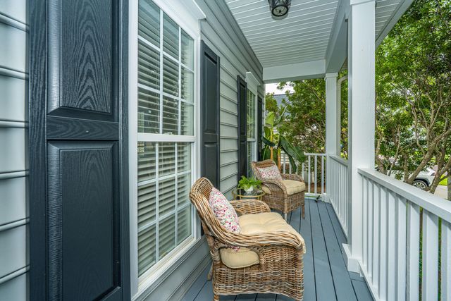 1557 Oakhurst Drive, Mount Pleasant, SC 29466