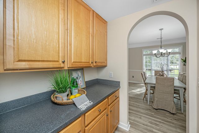 1557 Oakhurst Drive, Mount Pleasant, SC 29466