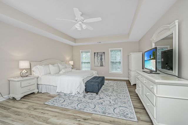 1557 Oakhurst Drive, Mount Pleasant, SC 29466
