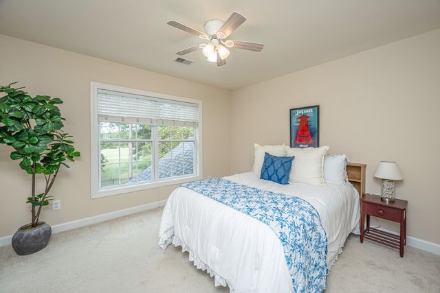 1557 Oakhurst Drive, Mount Pleasant, SC 29466