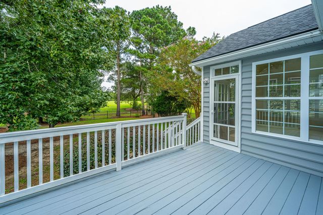 1557 Oakhurst Drive, Mount Pleasant, SC 29466