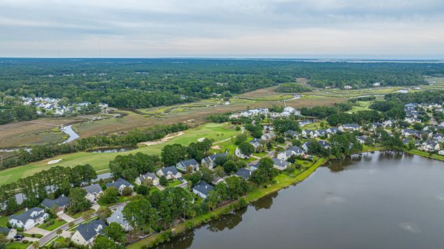 1557 Oakhurst Drive, Mount Pleasant, SC 29466