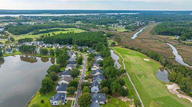 1557 Oakhurst Drive, Mount Pleasant, SC 29466