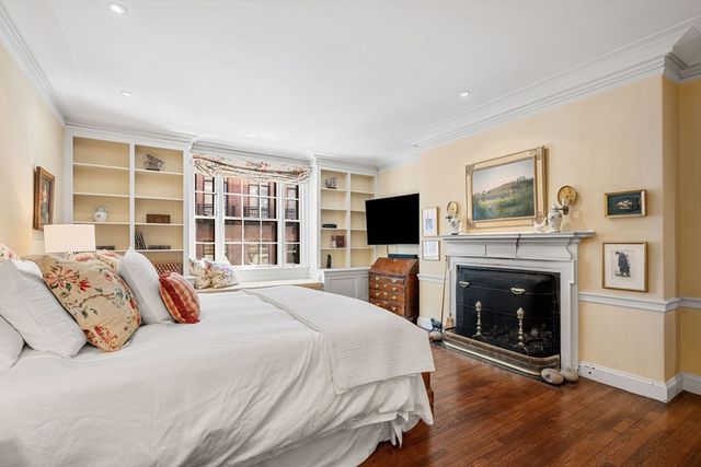 101 Chestnut Street E, Boston, MA 02108