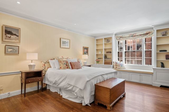 101 Chestnut Street E, Boston, MA 02108