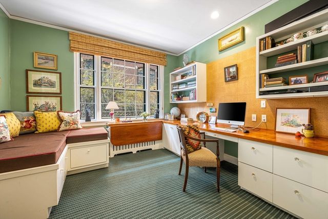 101 Chestnut Street E, Boston, MA 02108