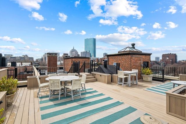 101 Chestnut Street E, Boston, MA 02108